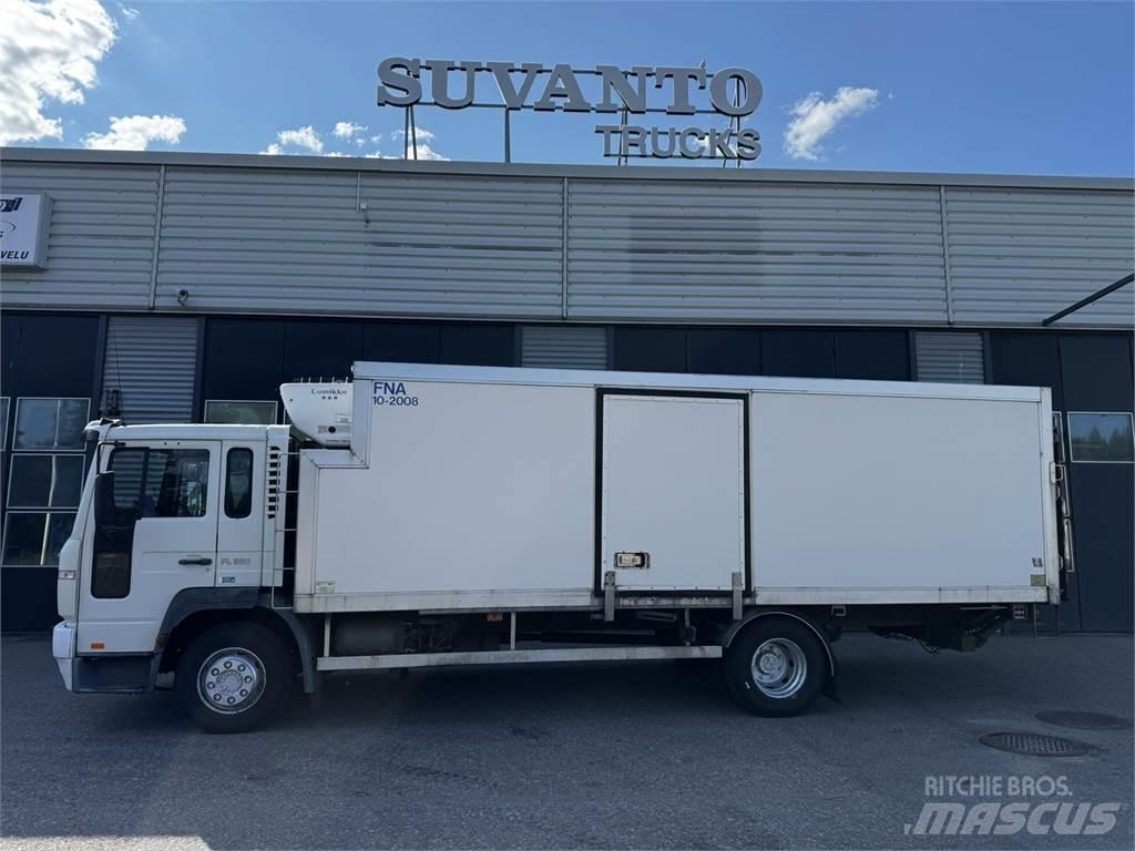 Volvo FL220 Samochody ciężarowe ze skrzynią zamkniętą