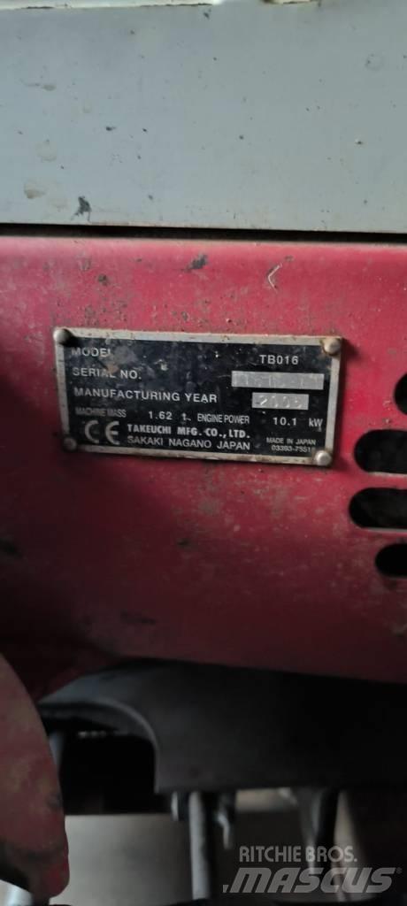 Takeuchi TB016 Minikoparki