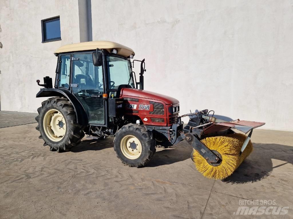 TYM T431 P569 Ciągniki rolnicze