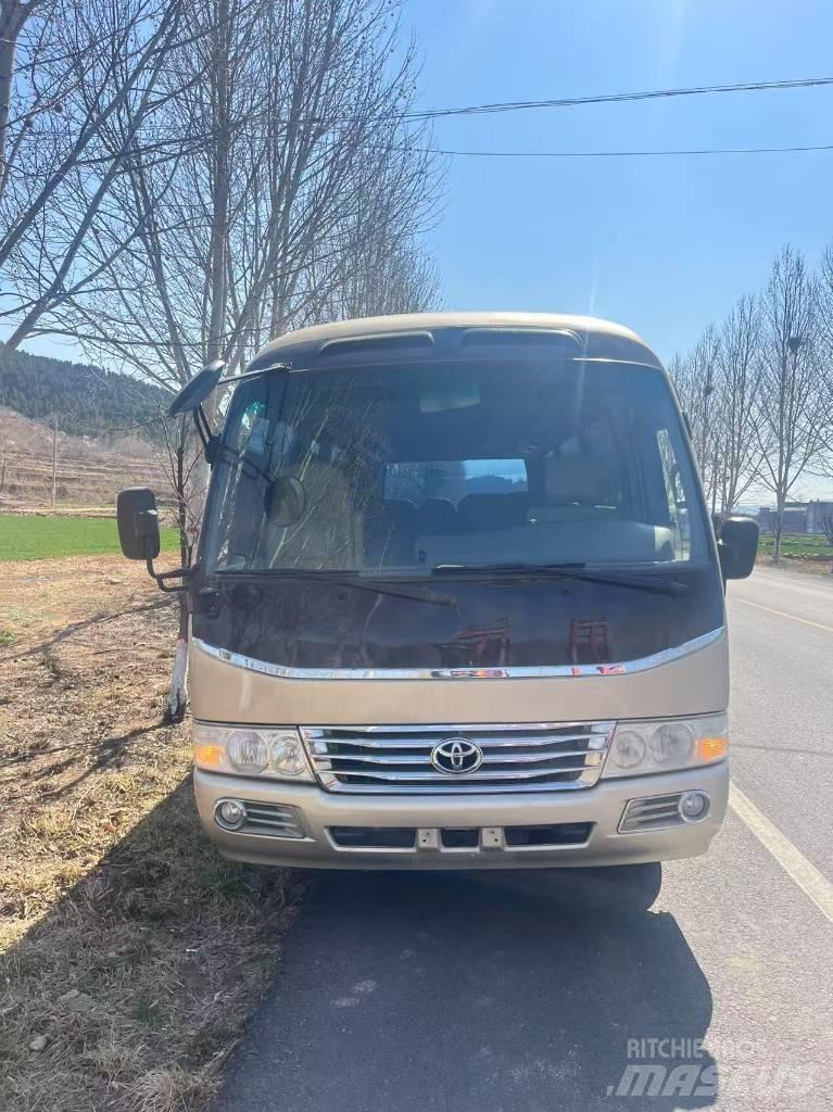 Toyota Coaster Autobusy międzymiastowe