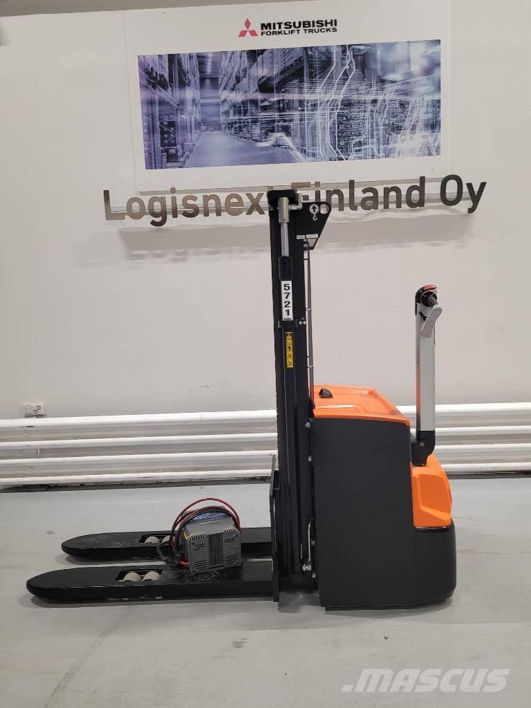 Rocla SWS 16 Wózki widłowe unoszące z dyszlem