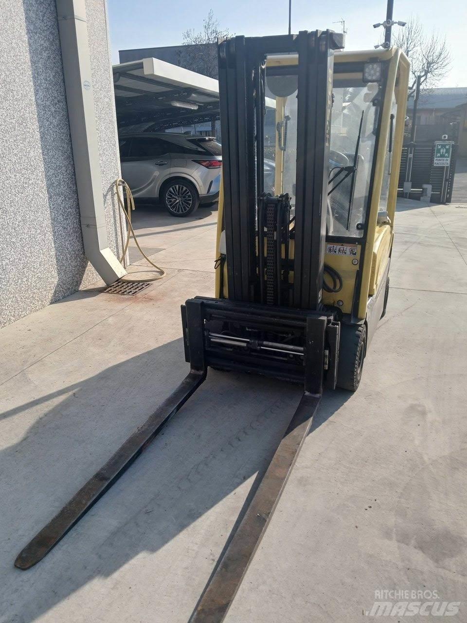 Hyster J1.6XNMWB Wózki elektryczne