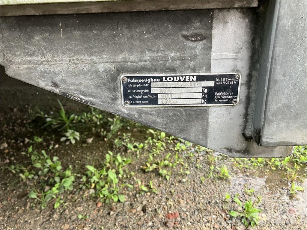  Louven Anhänger Inne przyczepy