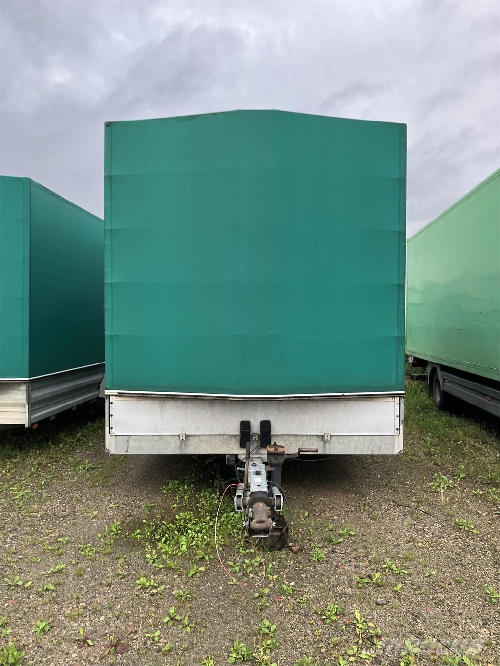  Louven Anhänger Inne przyczepy