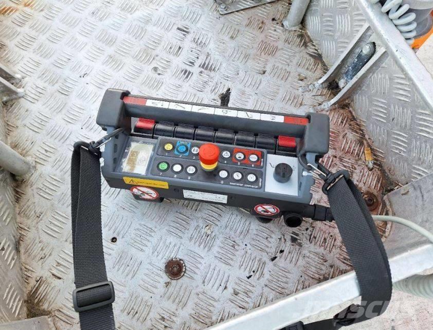 JLG X 26 J Plus Kompaktowe samojezdne wysięgniki podnośnikowe
