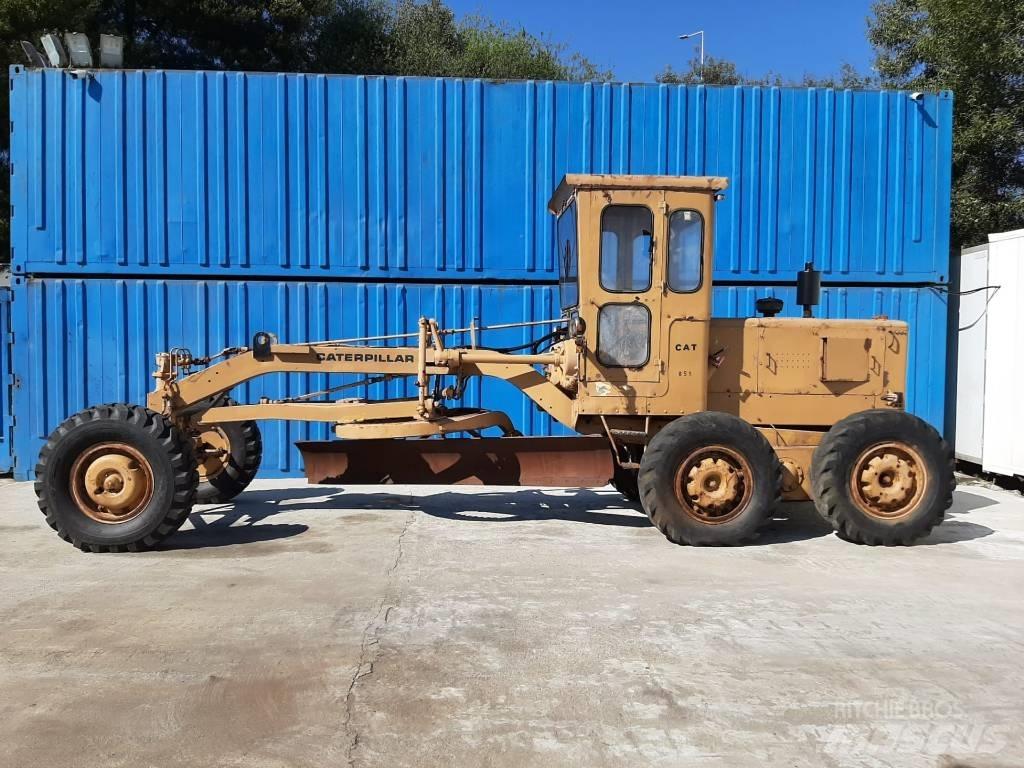 CAT 120 Równiarki