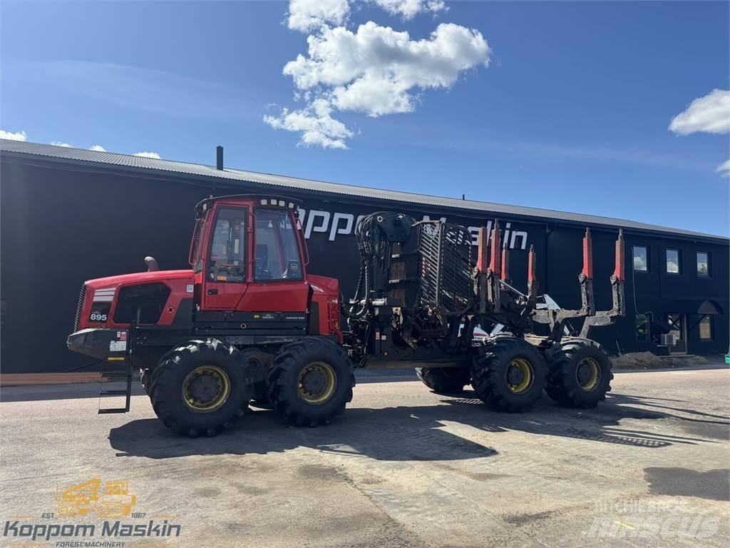 Komatsu 895 Forwardery