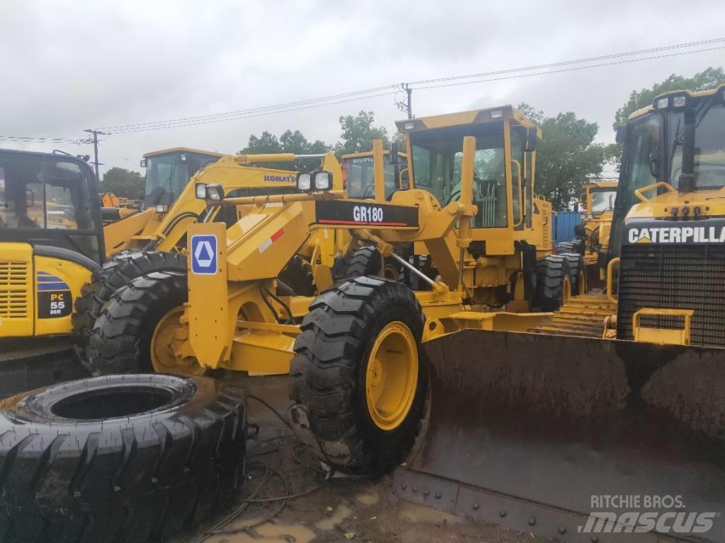 XCMG GR 180 Równiarki