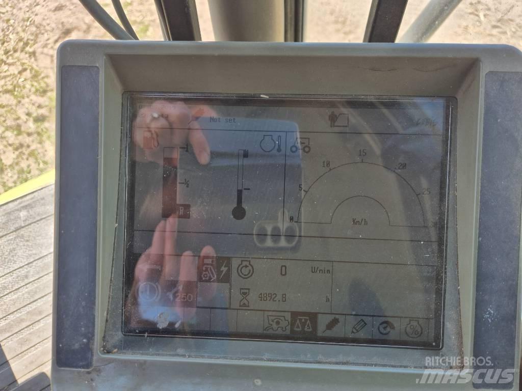 CLAAS Lexion 480 Kombajny zbożowe