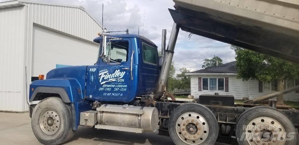 Mack RD 688 S Wywrotki