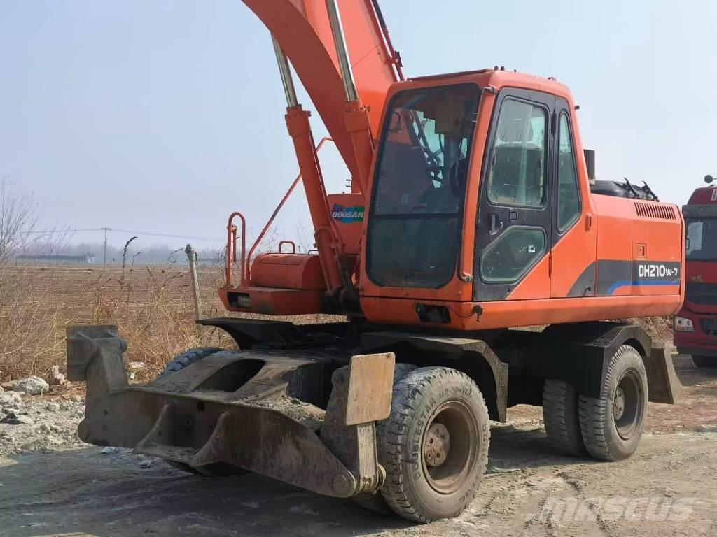 Doosan DH210W-7 Koparki kołowe