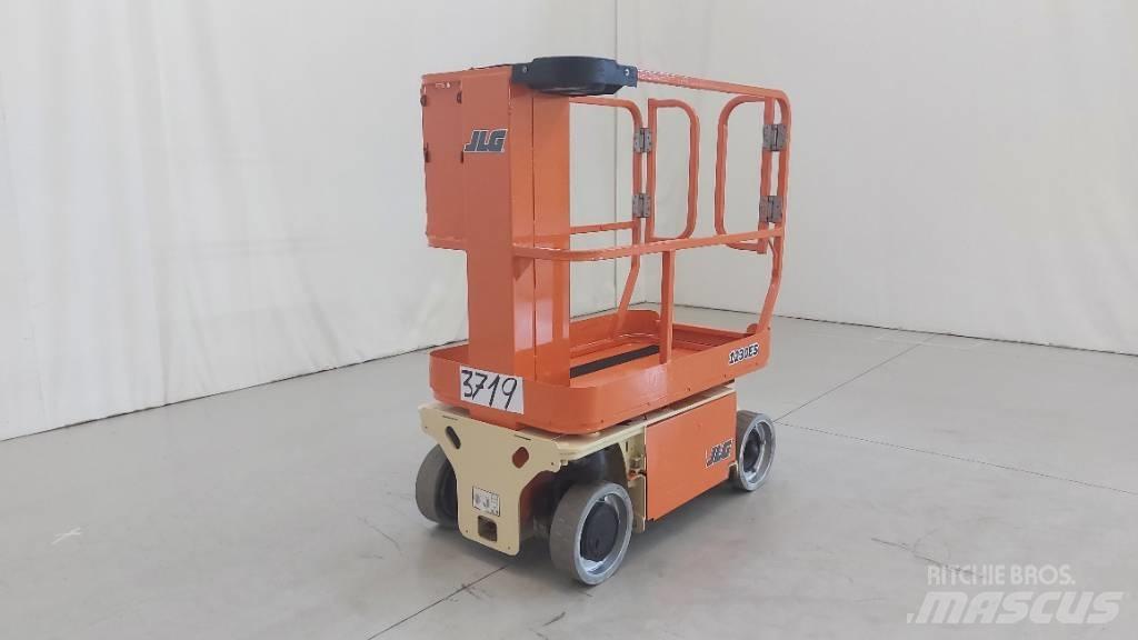 JLG 1230 ES Podnośniki nożycowe