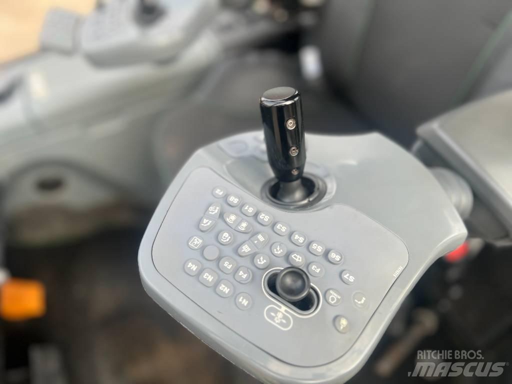 John Deere 810 E Forwardery