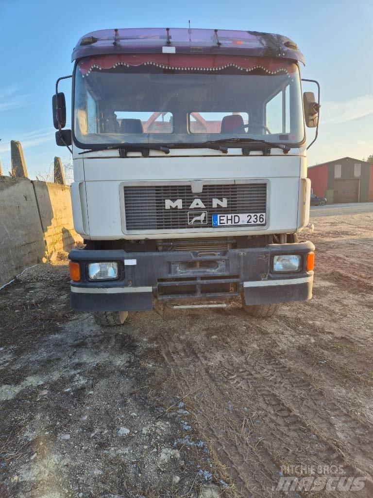 MAN 26.322 Bramowce
