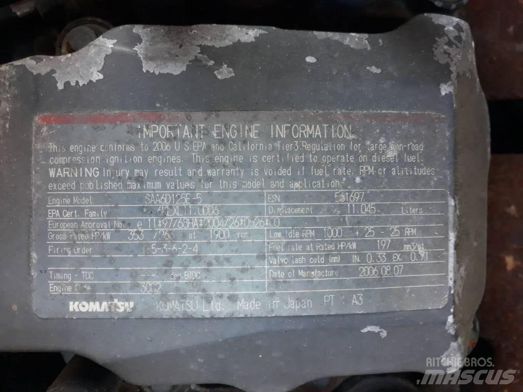 Komatsu PC450-7E0 Koparki gąsienicowe