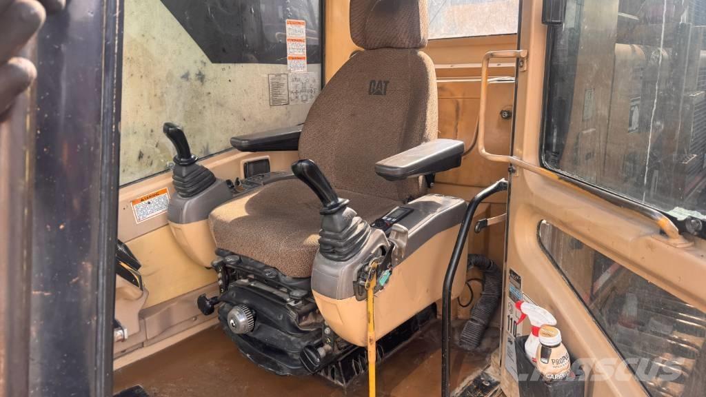 CAT 365 B L II Koparki gąsienicowe