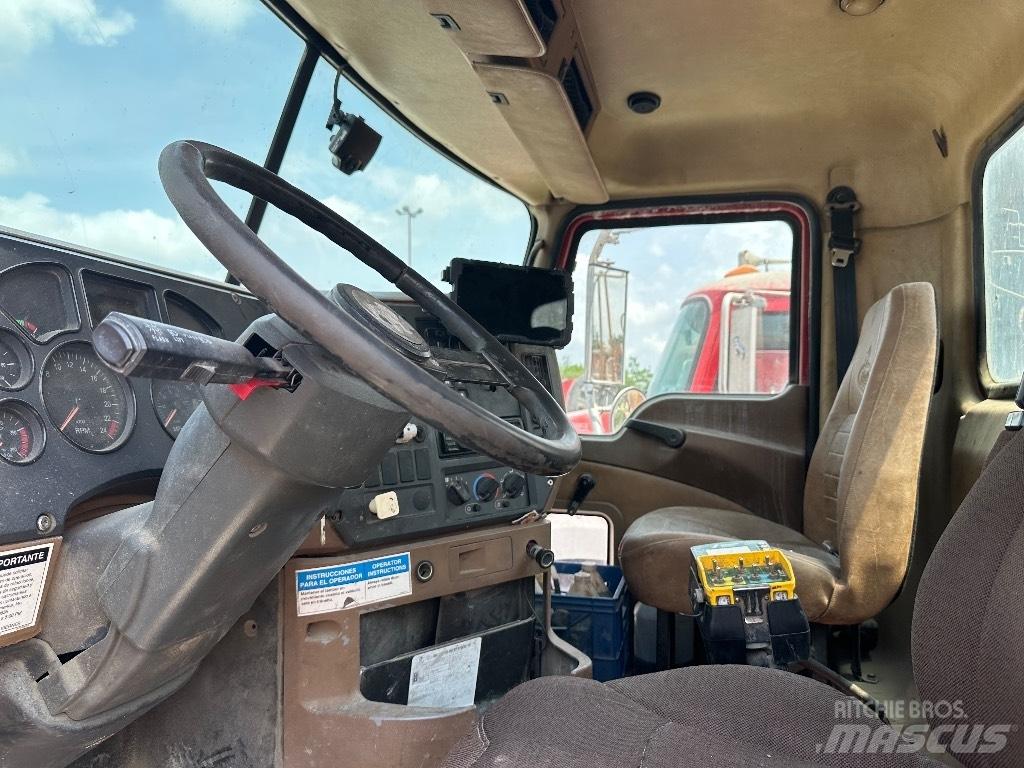 Mack Granite GU 813 Inne