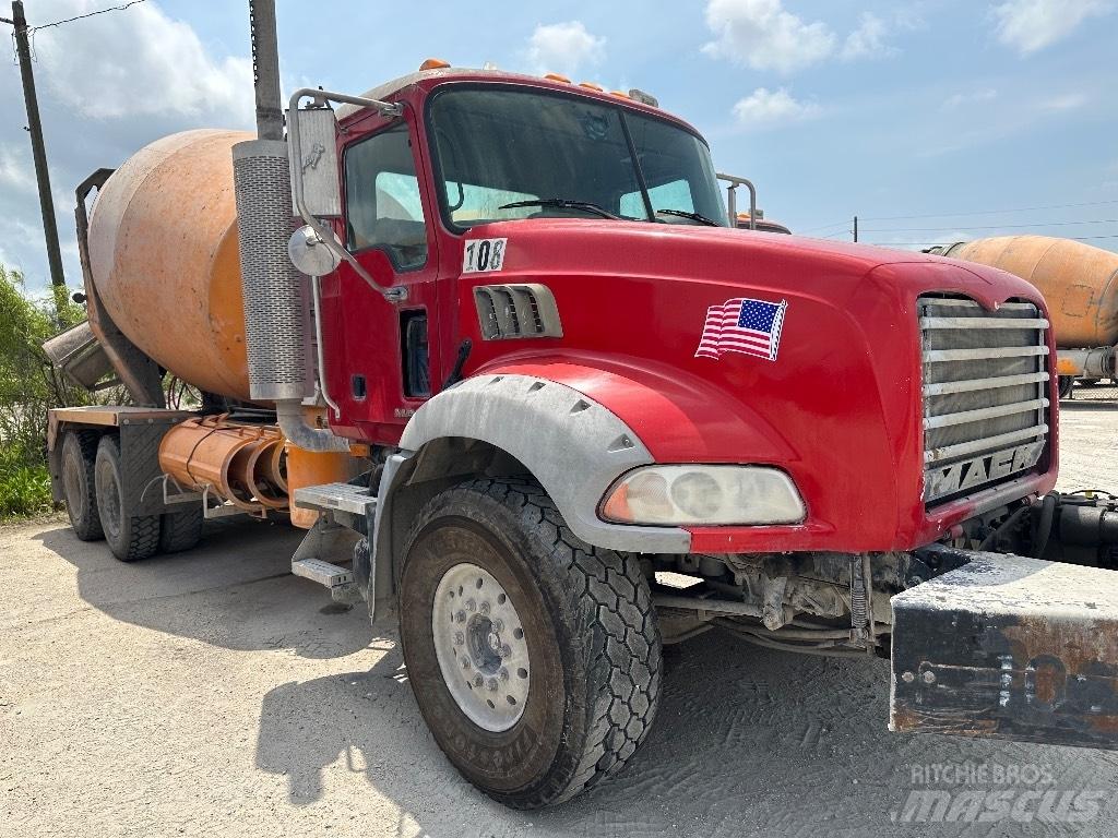 Mack Granite GU 813 Inne