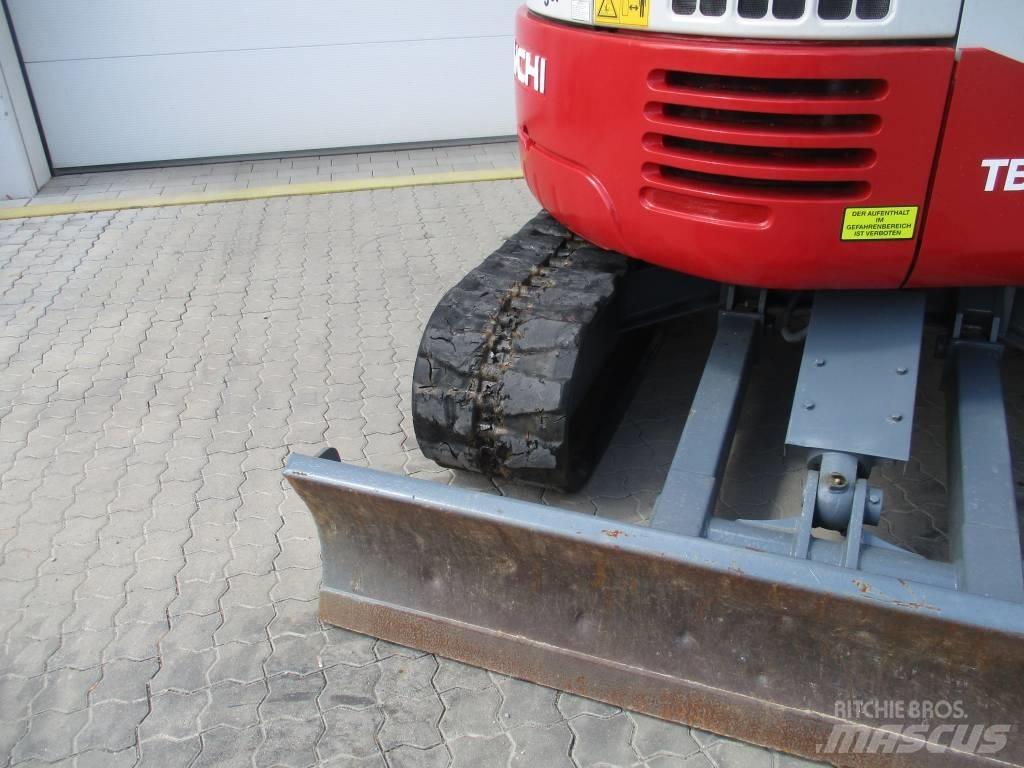 Takeuchi TB 153 FR Minikoparki