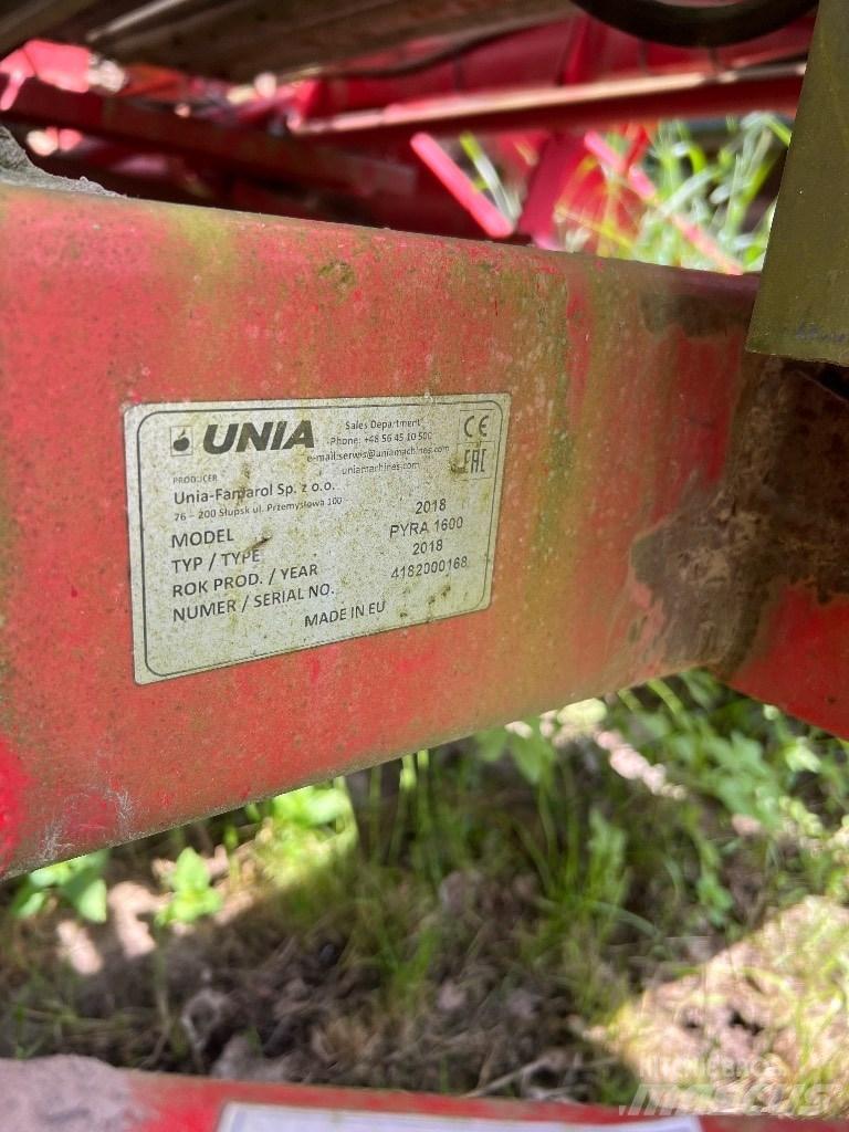 Unia PYRA 1600 Kombajny ziemniaczane i kopaczki
