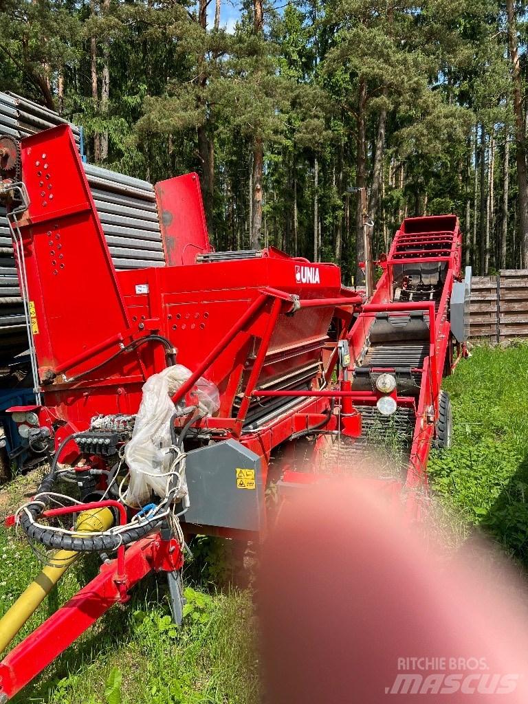 Unia PYRA 1600 Kombajny ziemniaczane i kopaczki