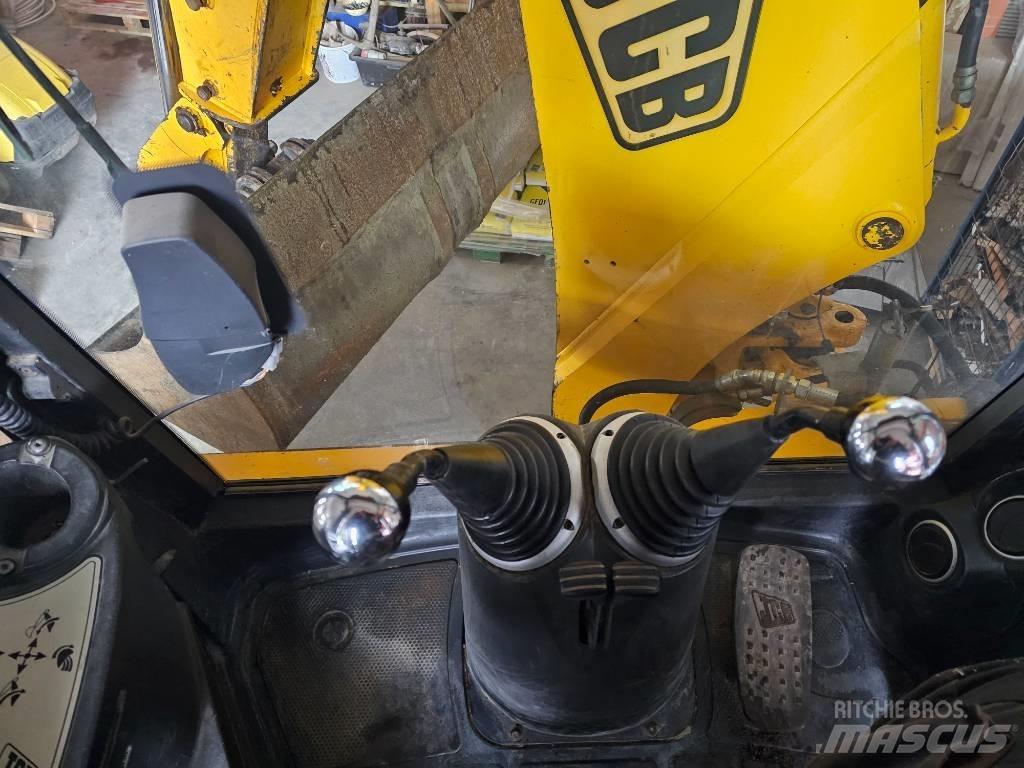 JCB 4 CX Koparko-ładowarki