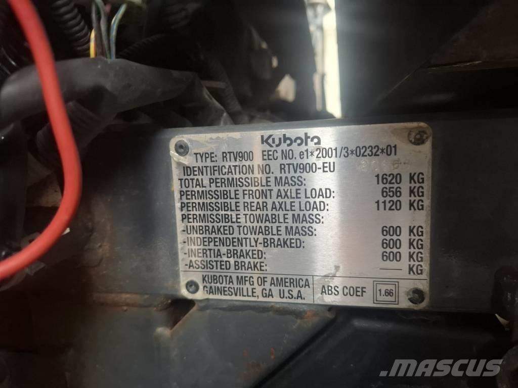 Kubota RTV 900 Terenowe pojazdy użytkowe