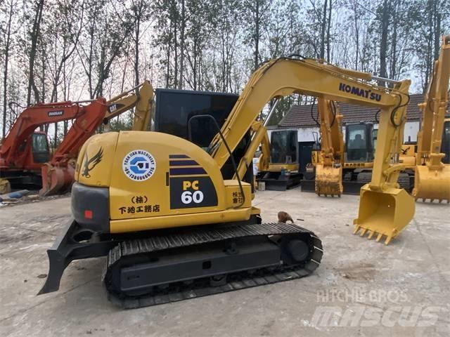 Komatsu PC60-8 Koparki gąsienicowe