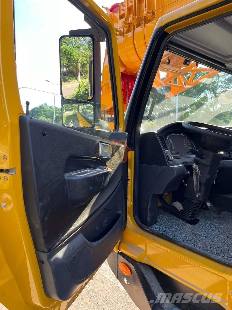 XCMG QY 50 K Żurawie szosowo-terenowe