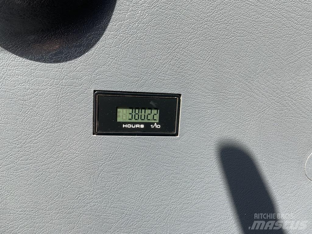 Hyundai HX145A LCR Koparki specjalne