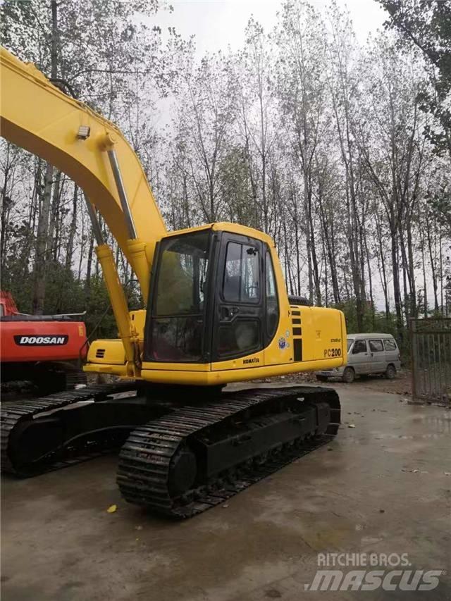 Komatsu PC 200-6 Koparki gąsienicowe