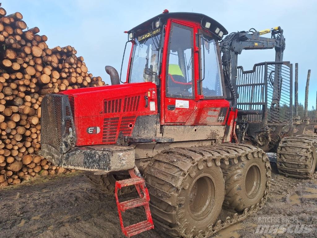 Komatsu 835 Forwardery