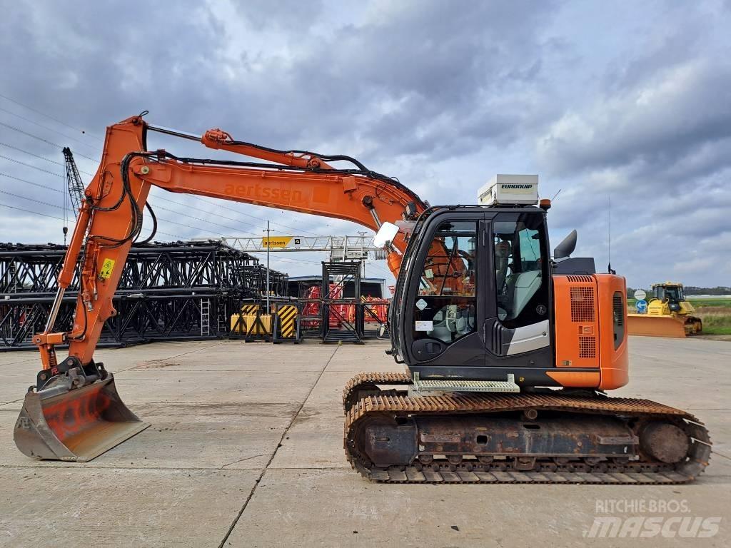 Hitachi ZX135US-6 Koparki gąsienicowe