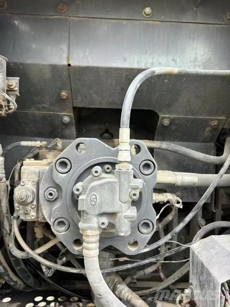 Sumitomo SH 210-5 Koparki gąsienicowe
