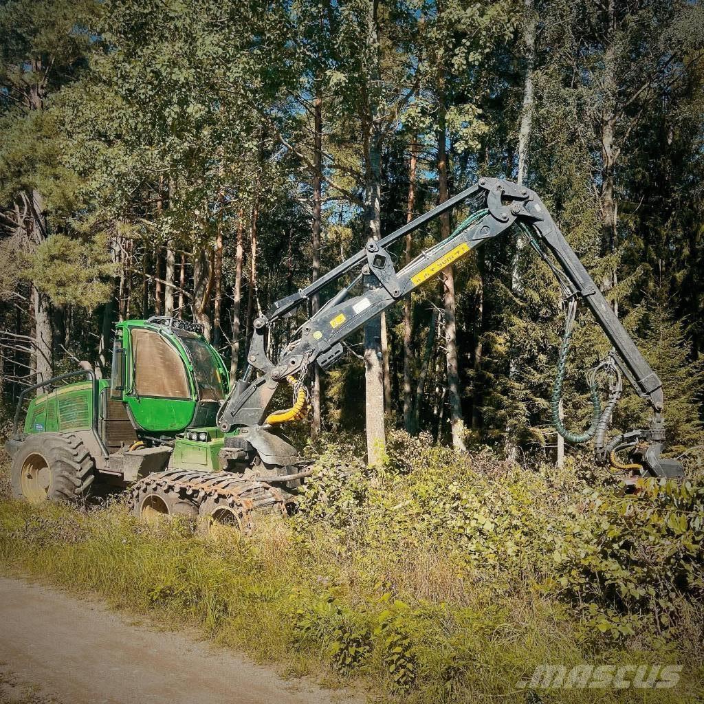 John Deere 1170 E Harwestery