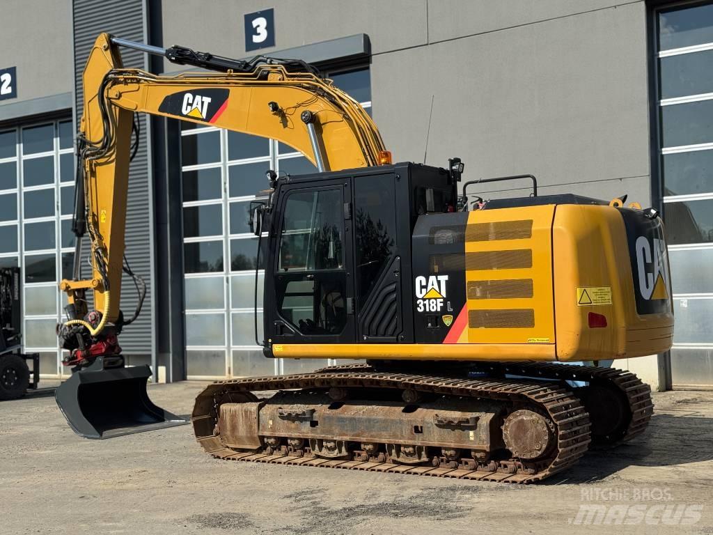 CAT 318 Koparki gąsienicowe