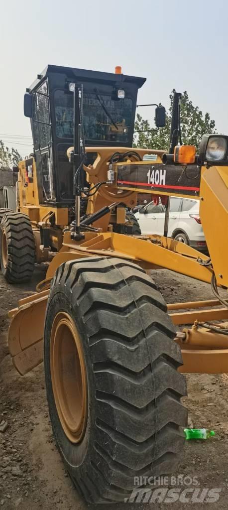 CAT 140 H Równiarki