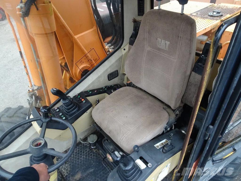 CAT M315 Koparki kołowe