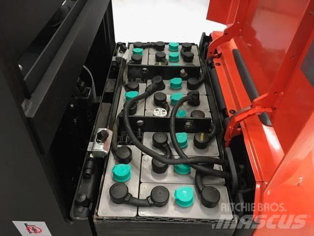 Toyota OSE 100 W Wózki kompletacyjne nisko unoszące