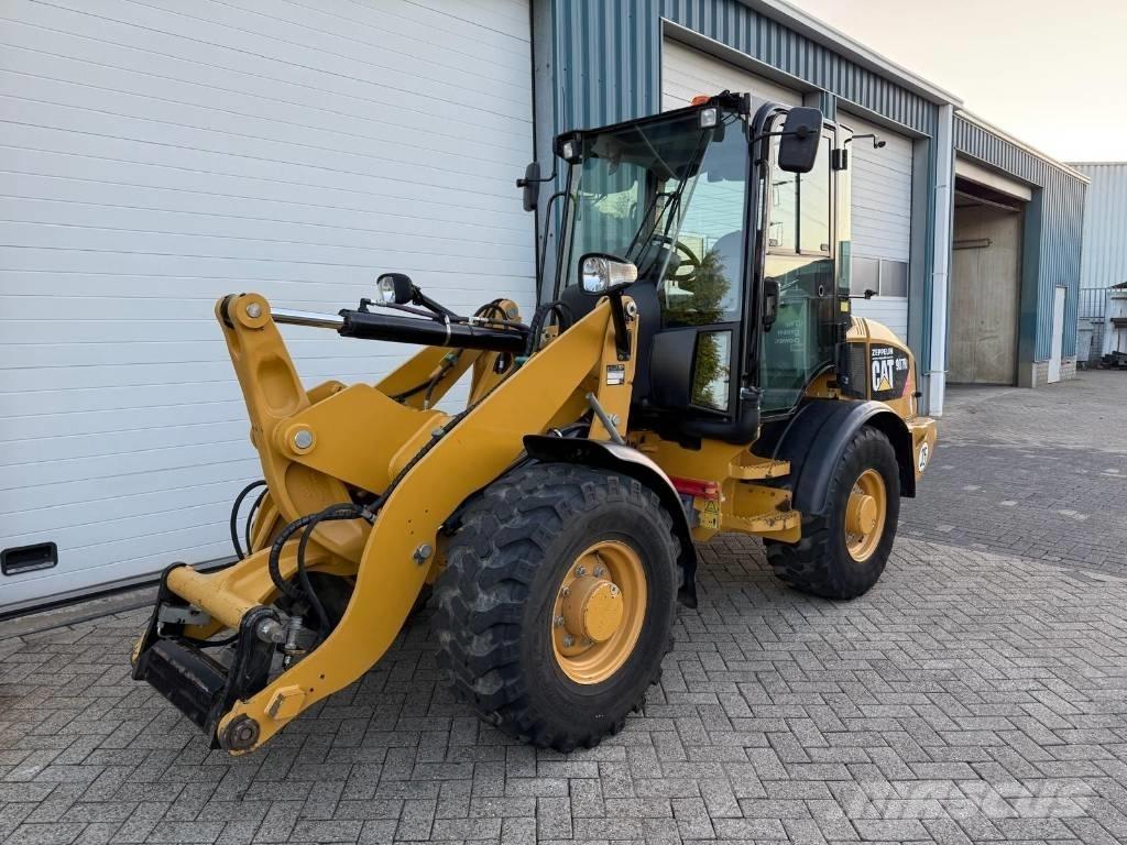 CAT 907 H Ładowarki kołowe