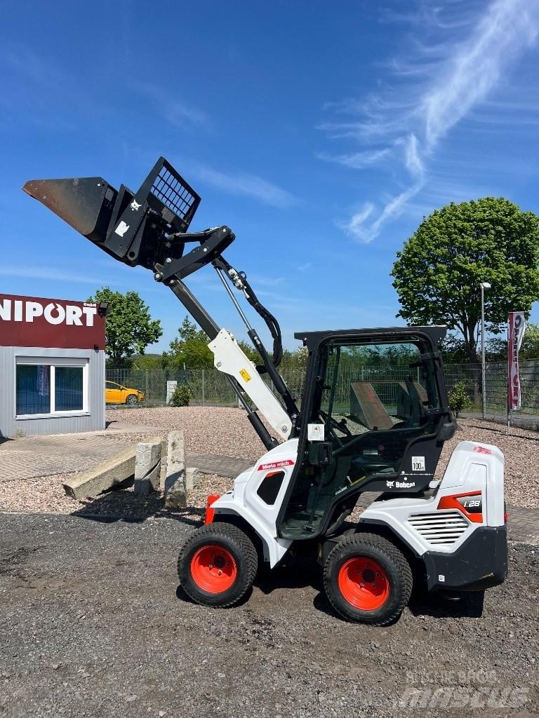 Bobcat L 28 Ładowarki teleskopowe