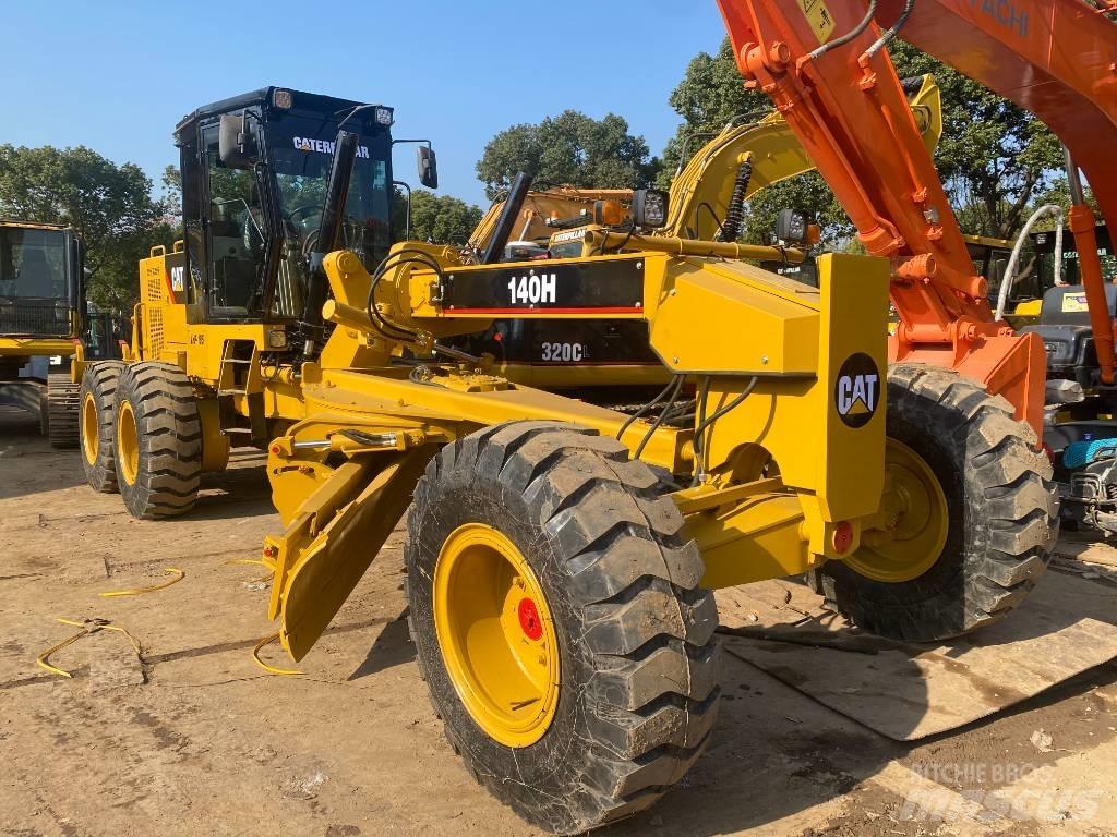 CAT 140 H Równiarki