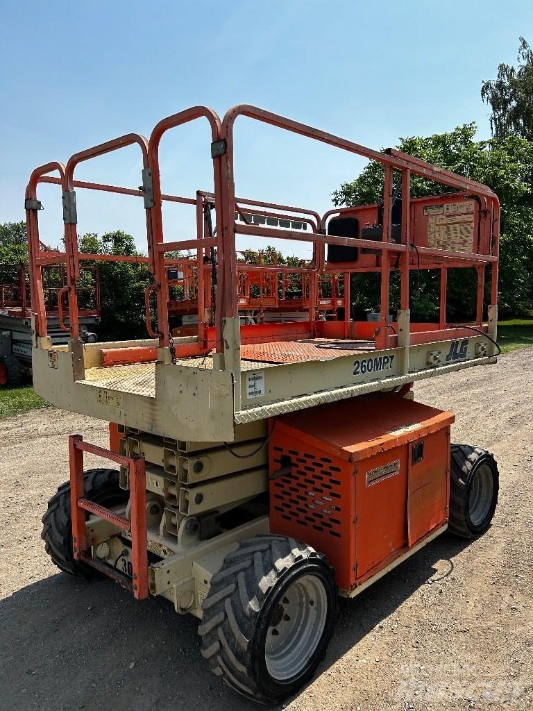 JLG 260 MRT Podnośniki nożycowe