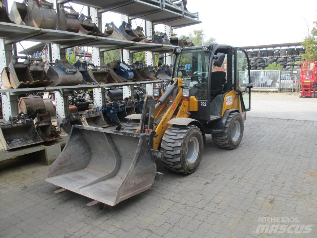 Schäffer 2445 Miniładowarki