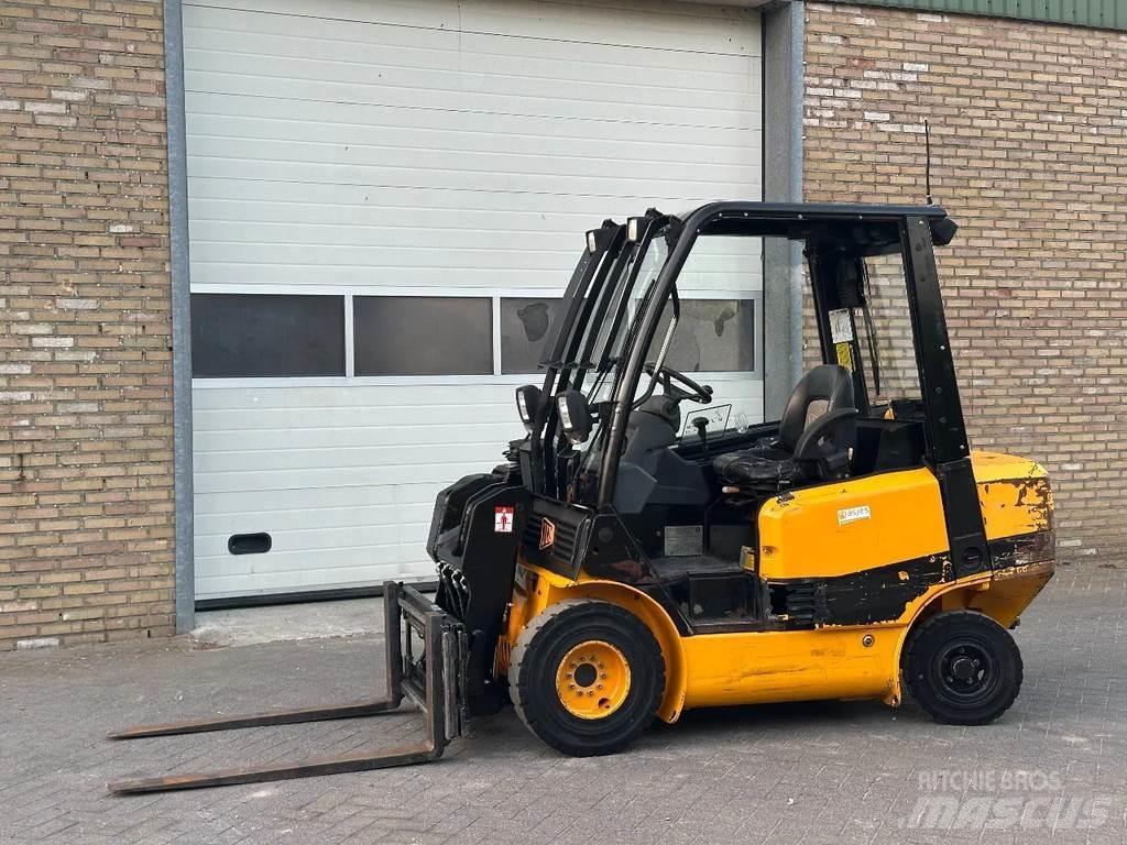 JCB TLT 2,5D Wózki widłowe inne