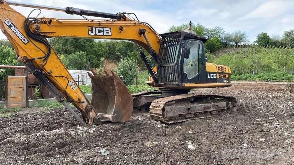 JCB JS 260 XD Gąsienice, łańcuchy i podwozia