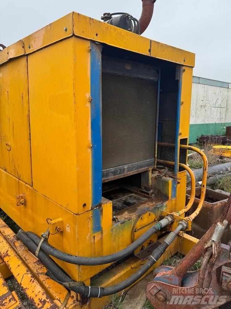 Junttan 10BCU Hydrauliczne młoty do palowania