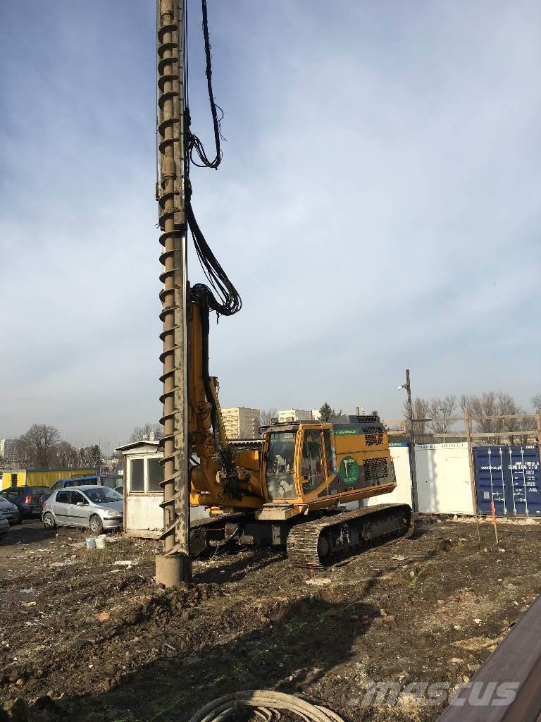 Bauer RTG 16 T Wibracyjne maszyny do palowania