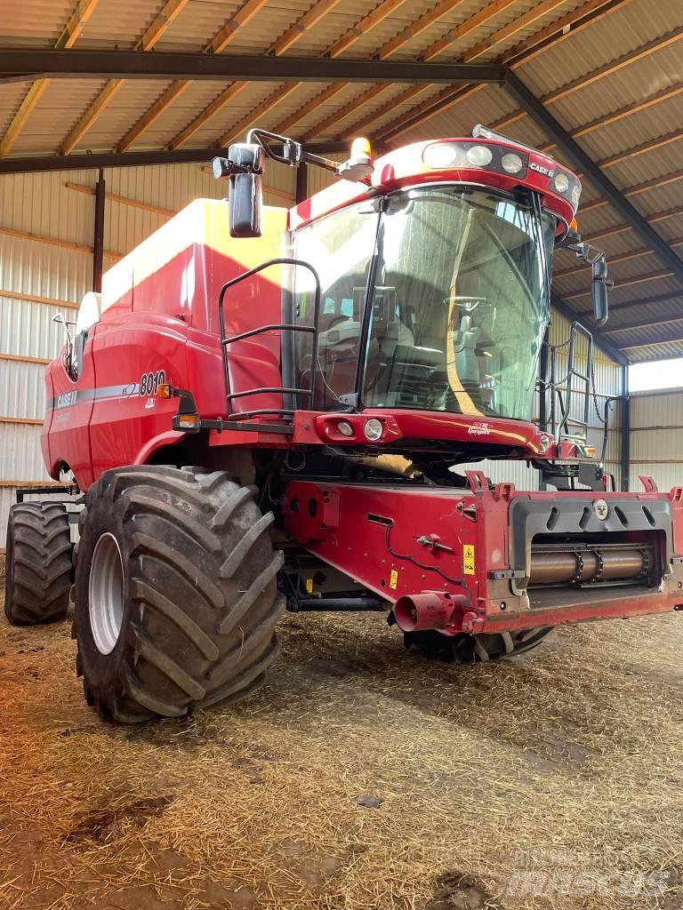 Case IH 8010 Kombajny zbożowe