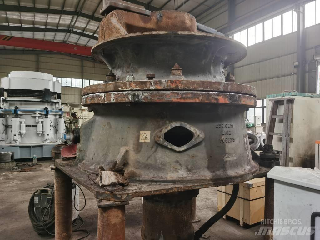 Sandvik CH 440 Kruszarki